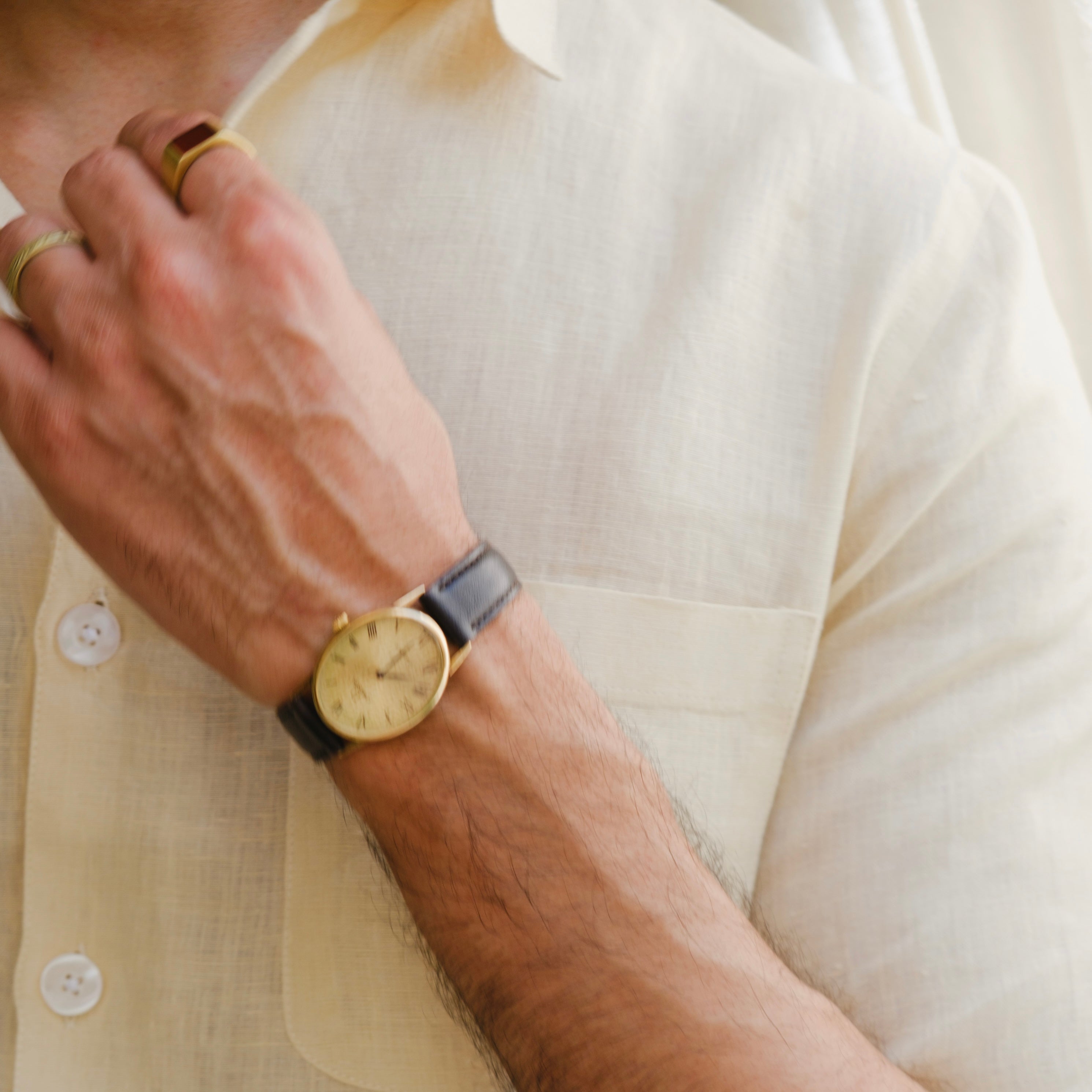 CAPRI IVORY LINEN CUBAN COLLAR
