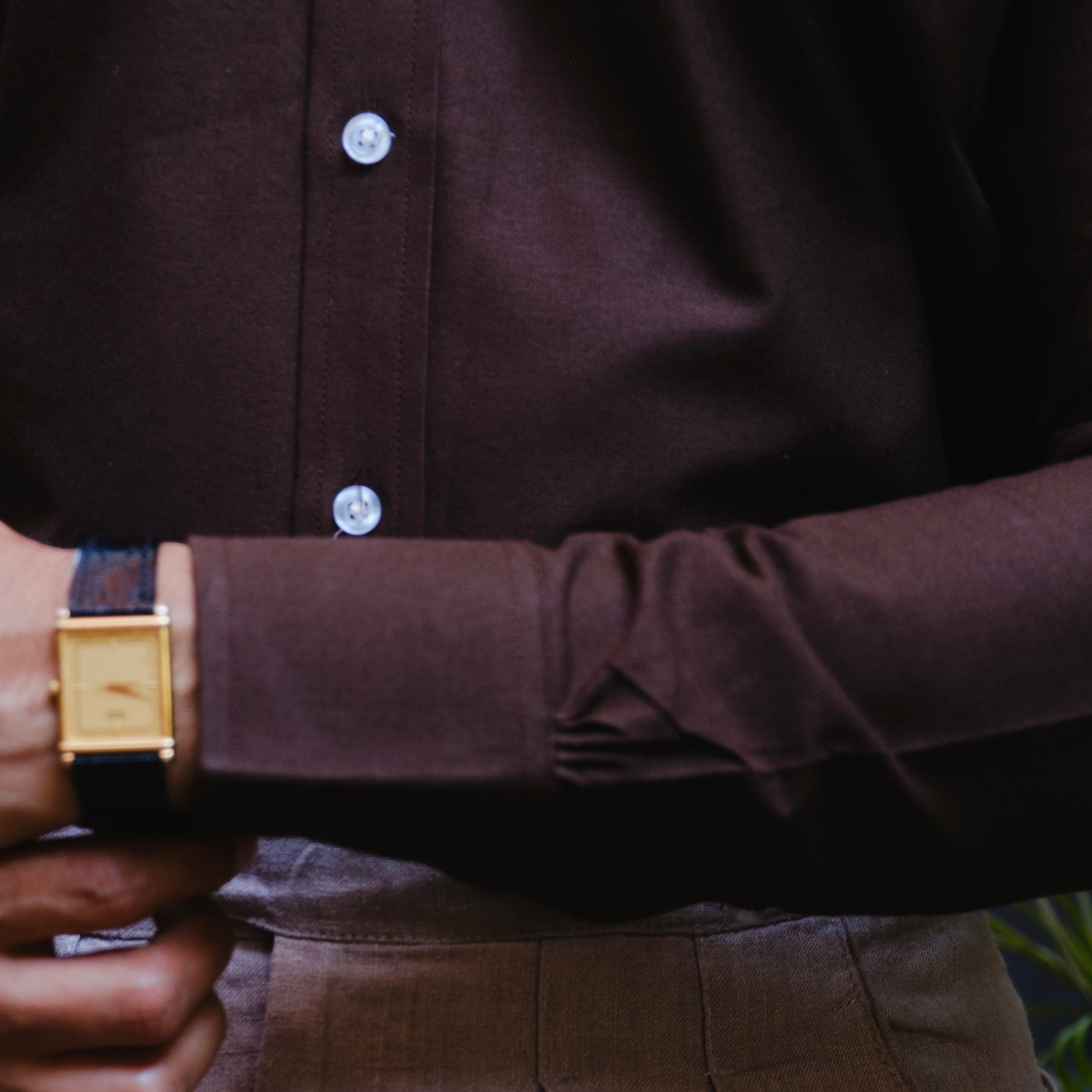 VALENTI COCOA BROWN OXFORD BUTTON-DOWN SHIRT