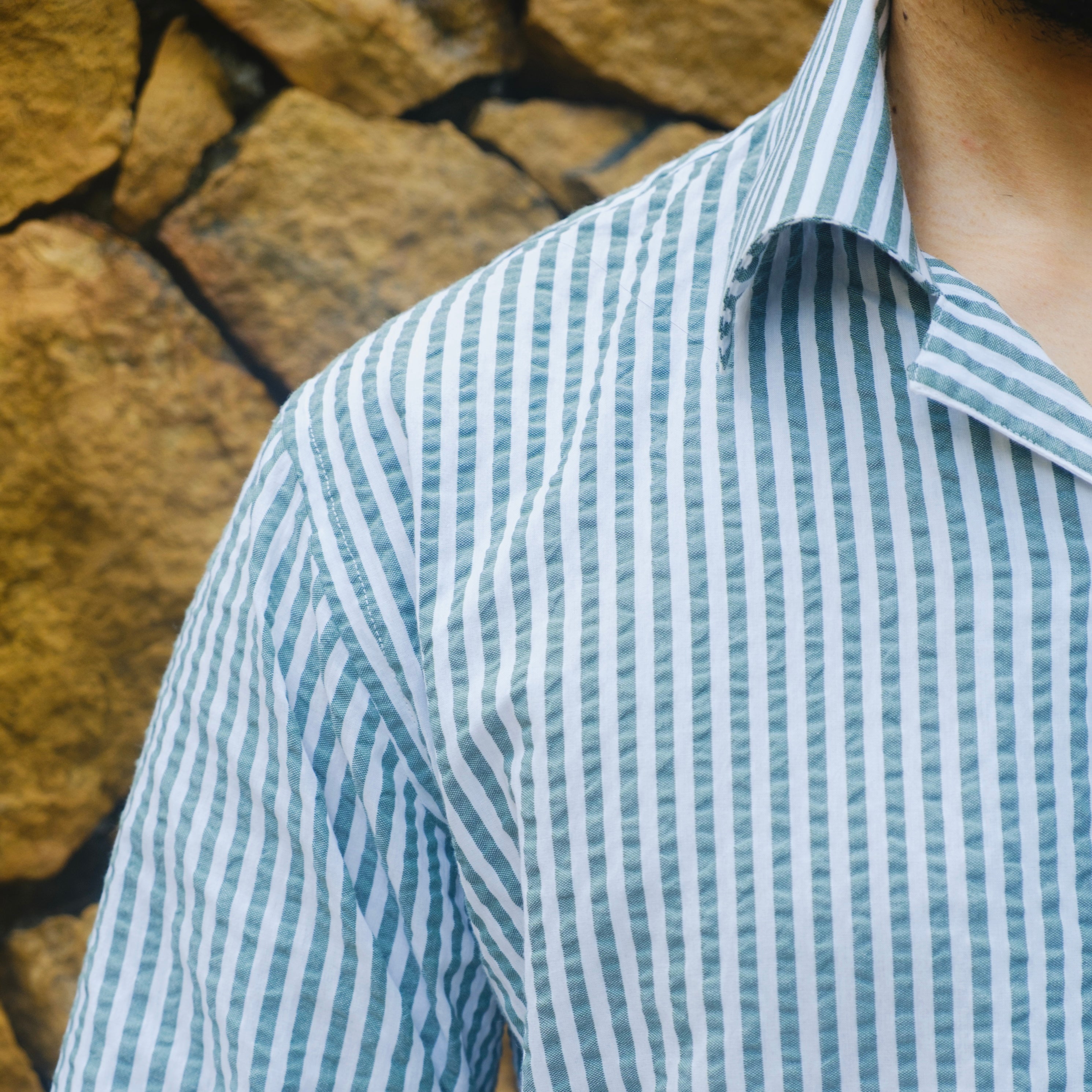 CAMOGLI GREEN SEERSUCKER STRIPED SHIRT