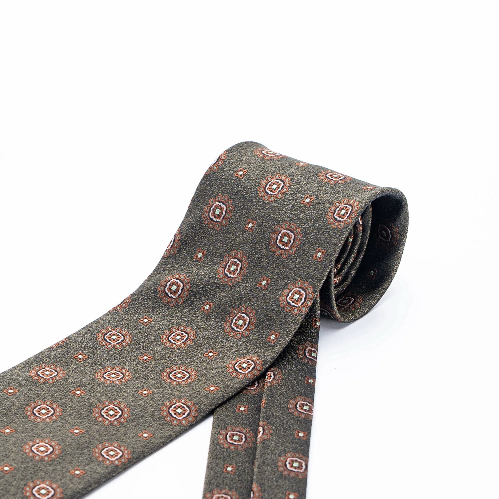 PIETRA MEDALLION PATTERN 100% MADDER SILK TIE