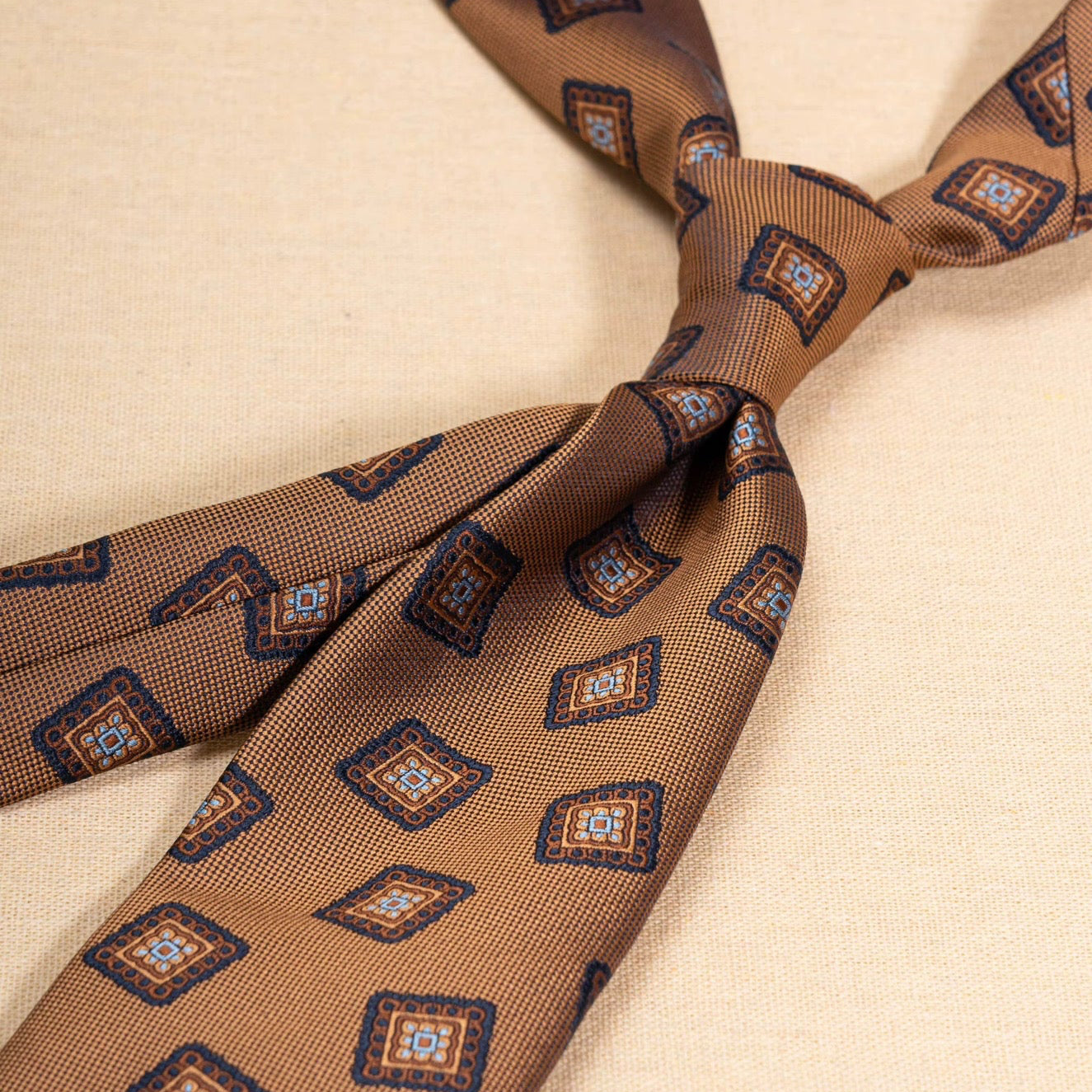 TERRA QUADRATO GEOMETRIC SILK TIE