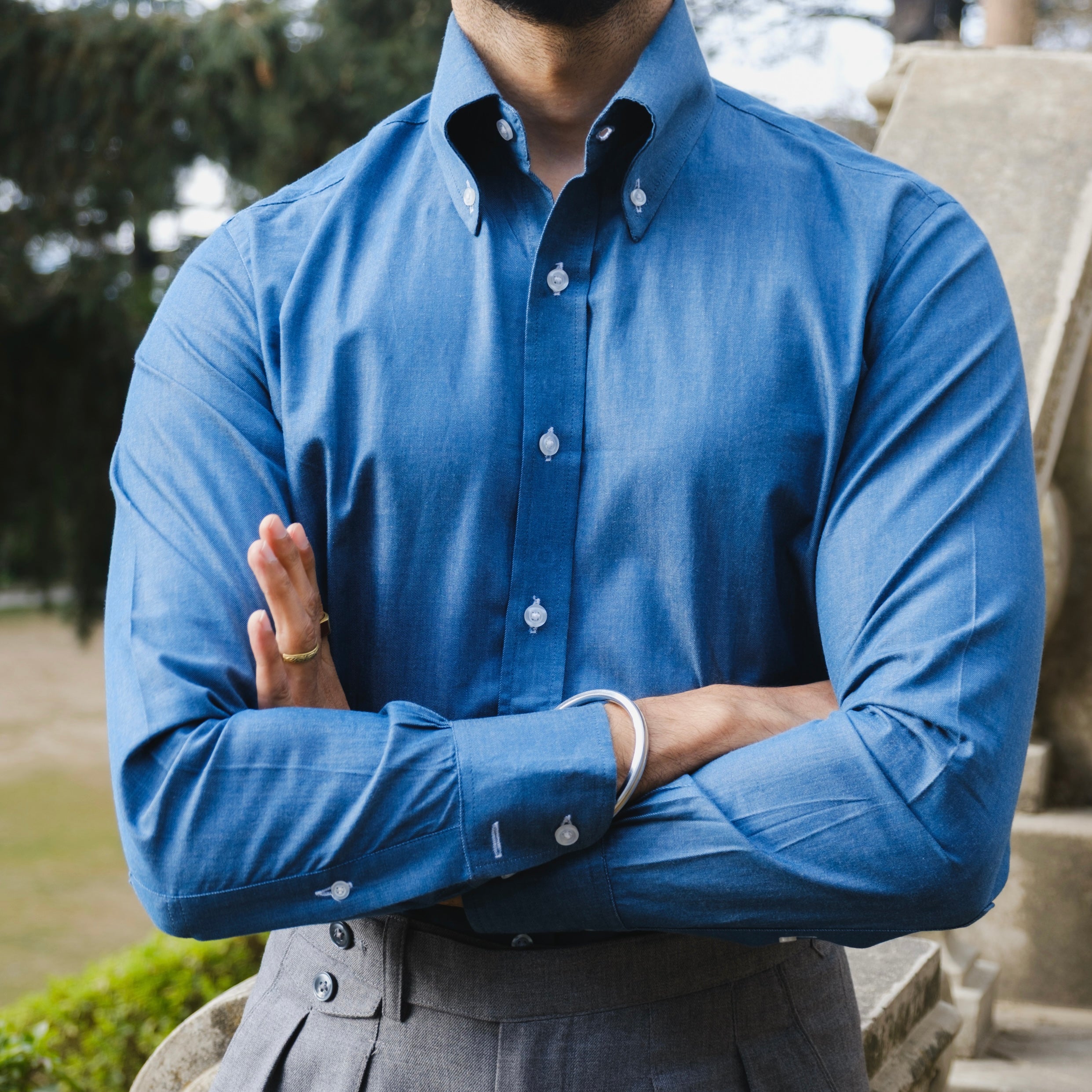 MONTEZEMOLO DENIM BUTTON DOWN SHIRT