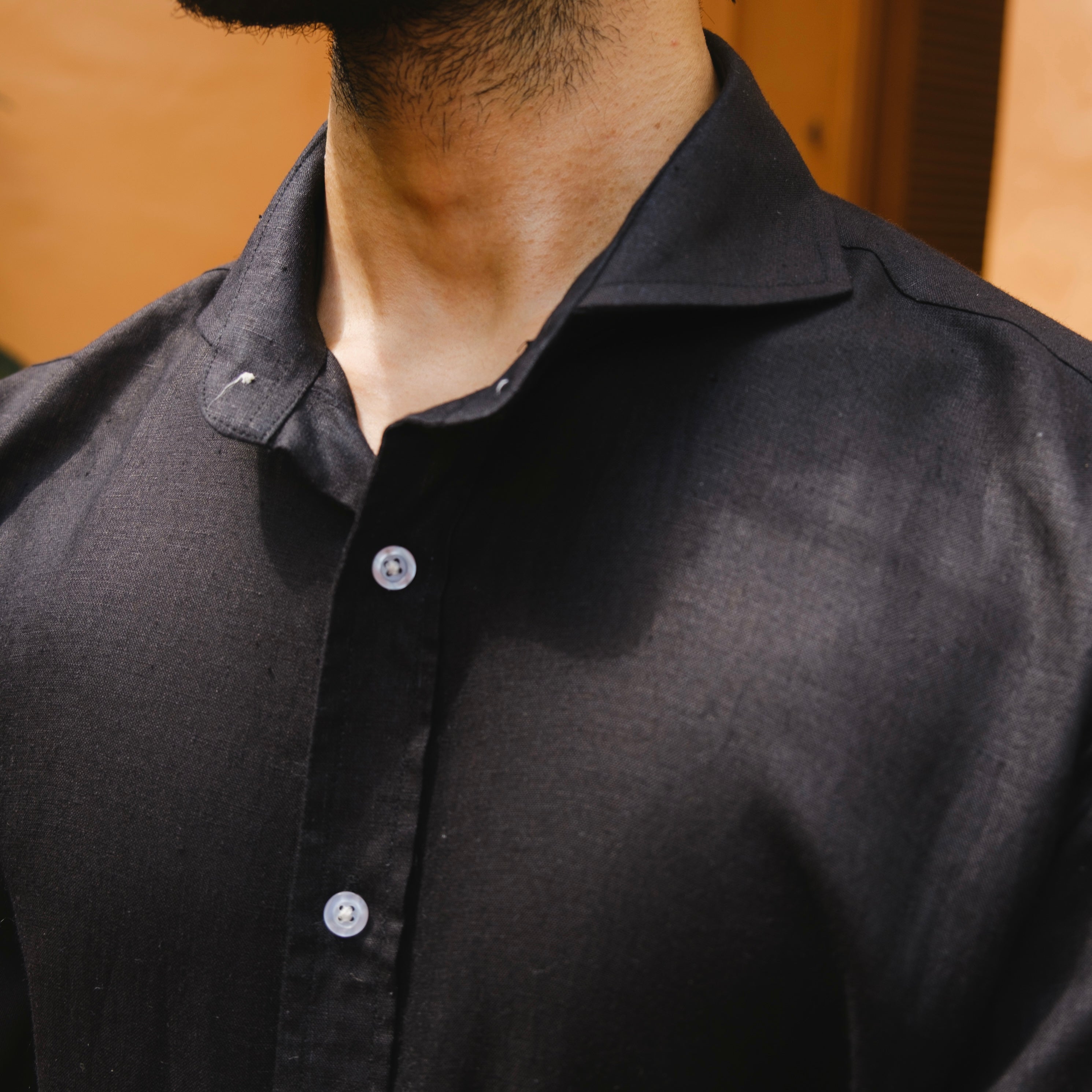 MASSIMO BLACK LINEN CUTAWAY COLLAR SHIRT