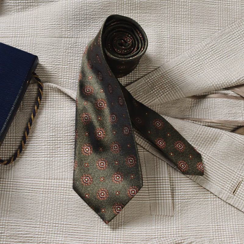 PIETRA MEDALLION PATTERN 100% MADDER SILK TIE