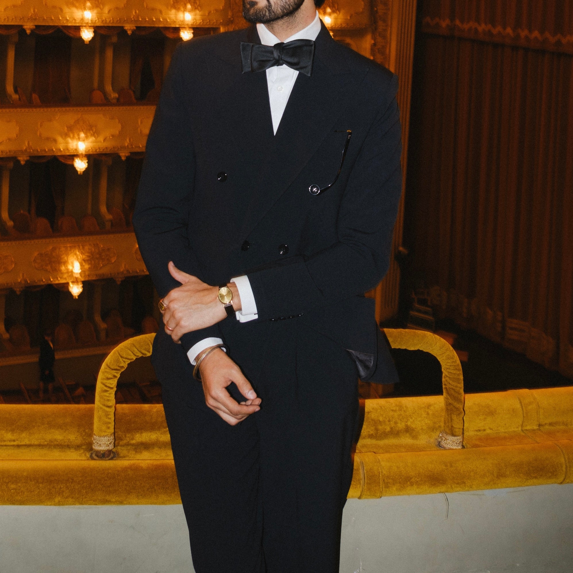TUXEDO BLACK DOUBLE BREASTED SUIT