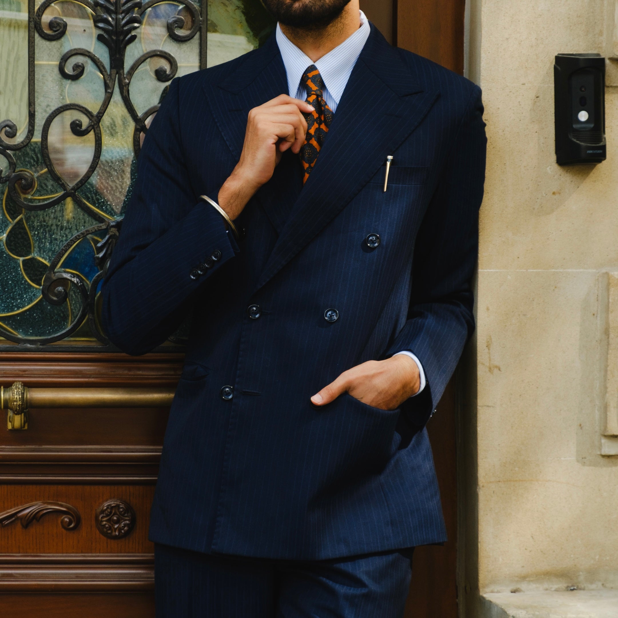SIGNATURE NAVY PINSTRIPE SUPER 160's SUIT