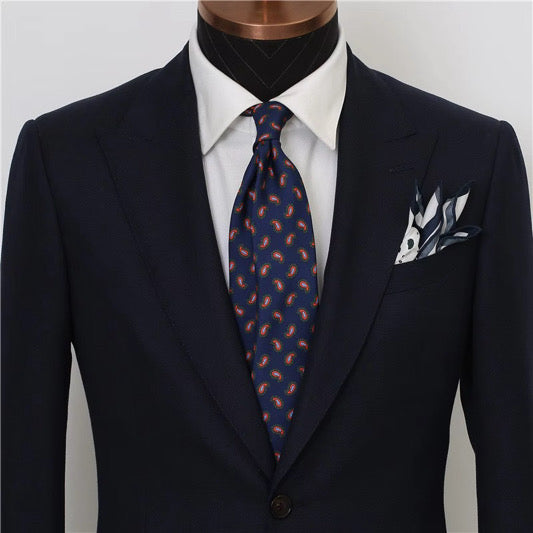BELLINI PAISLEY
MADDER SILK TIE