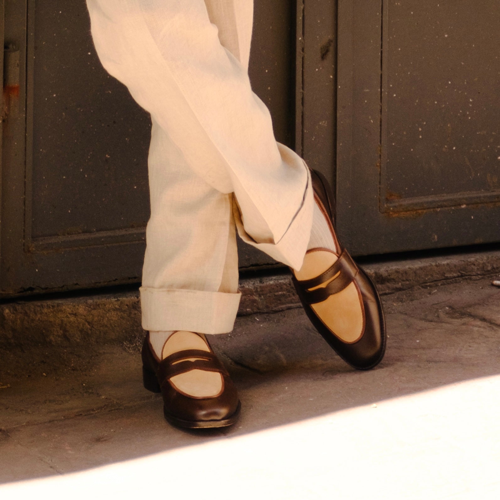 SAND LINEN DOUBLE BREASTED SUIT