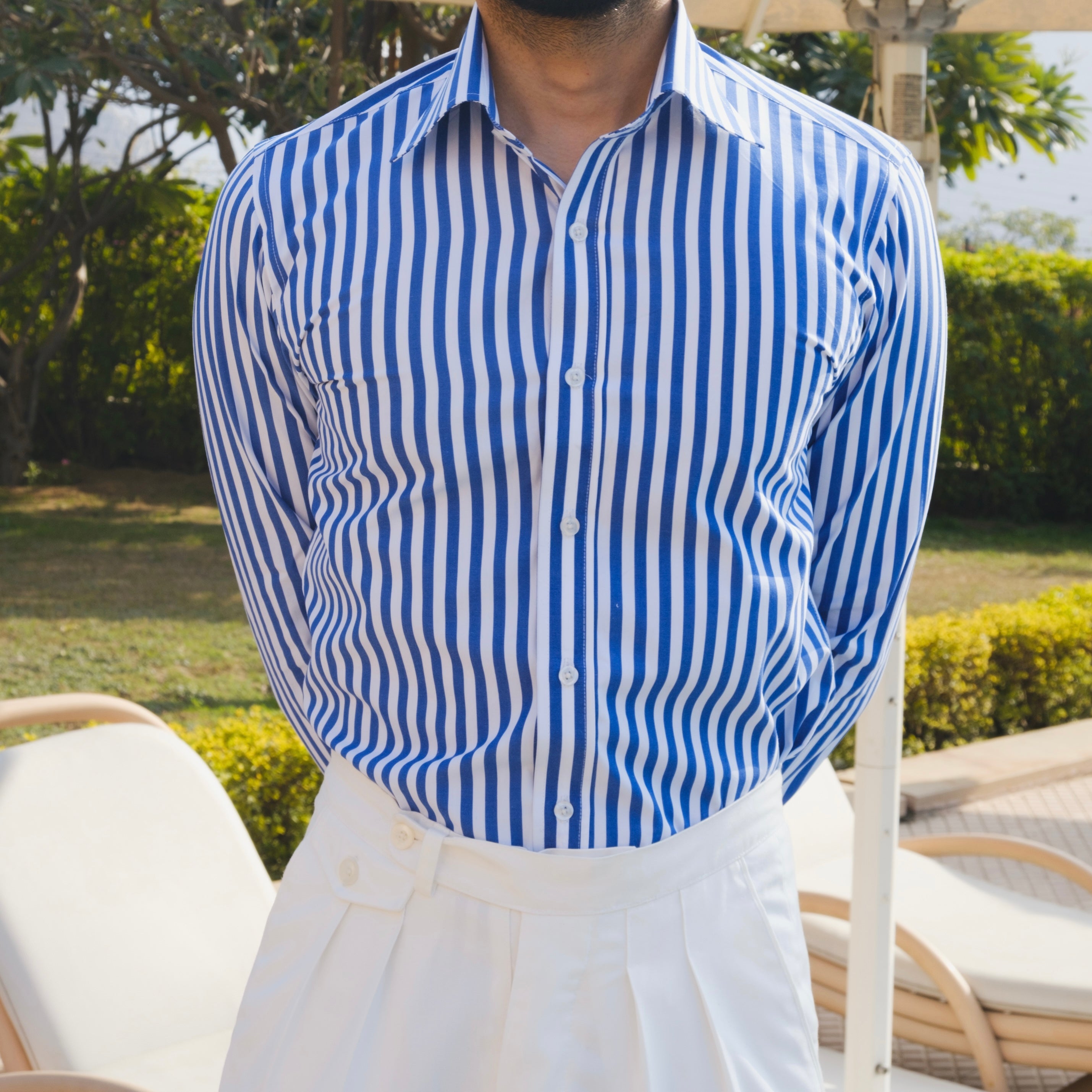 RIVIERA DI CHIAIA BLUE AND WHITE STRIPED CUTAWAY SHIRT
