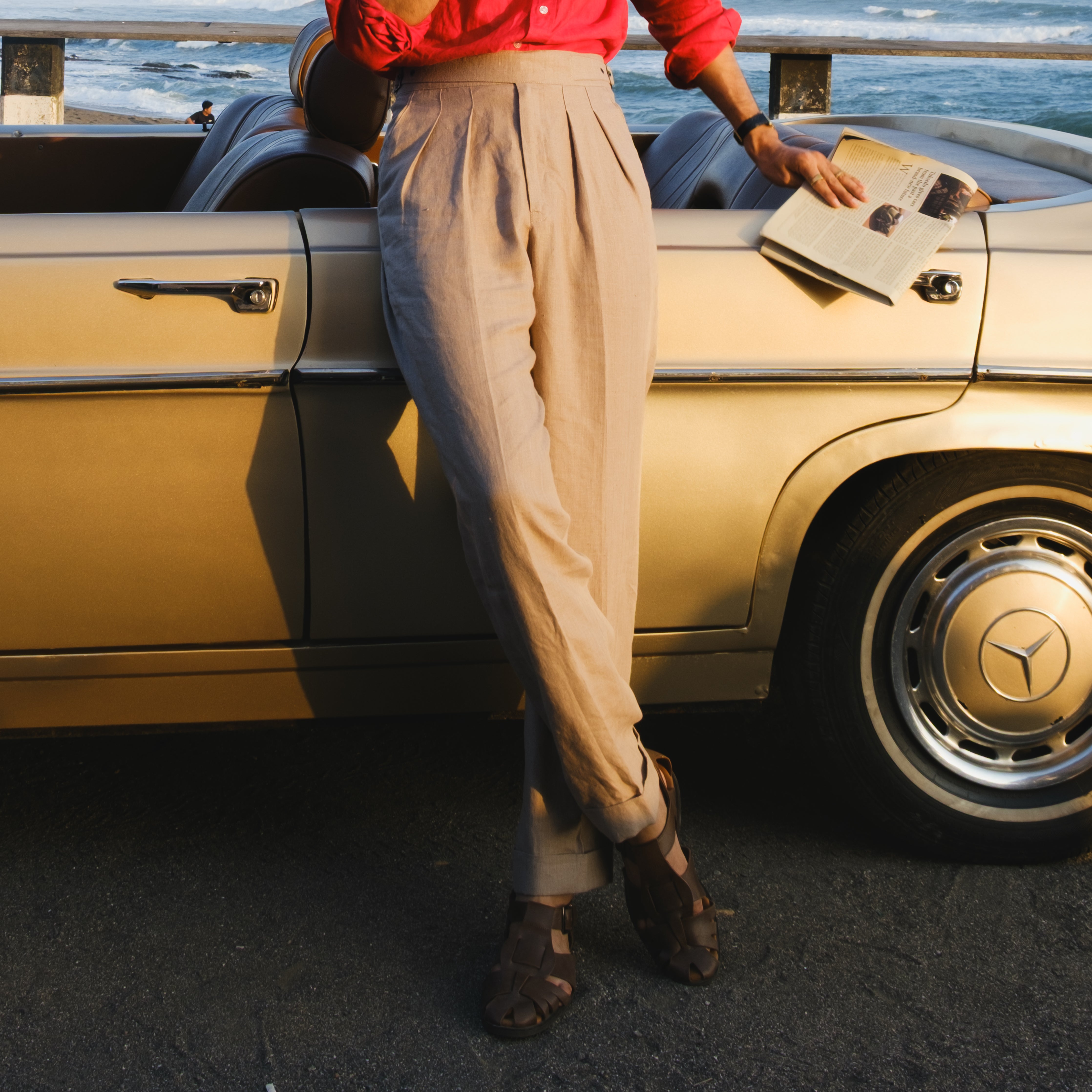 LORENZO TAUPE LINEN PLEATED GURKHA TROUSERS